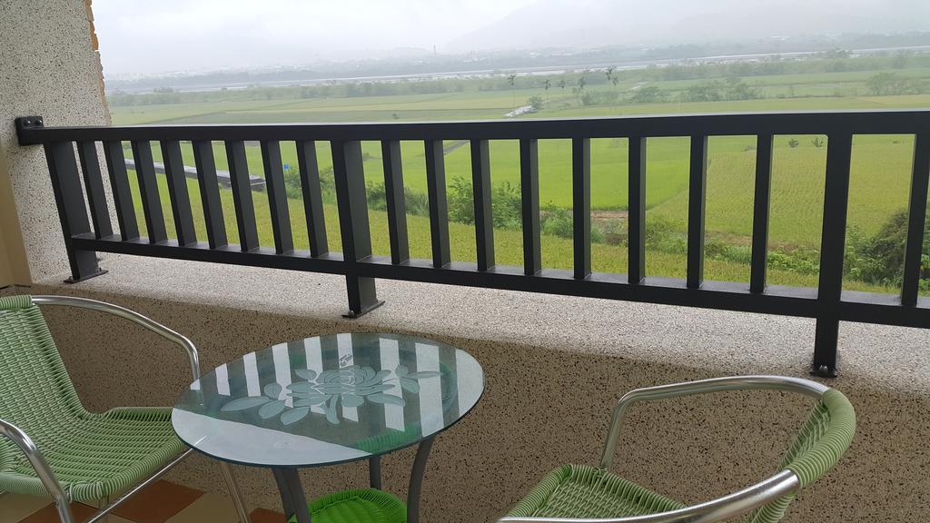 7 Milefog B&B Yuli Ngoại thất bức ảnh